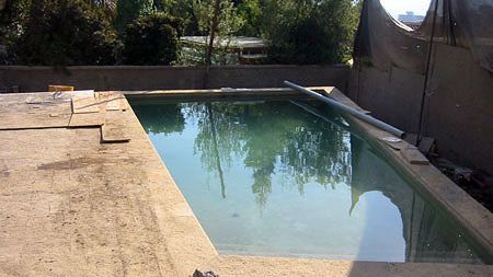 Piscina en Cerro Quinchamalí